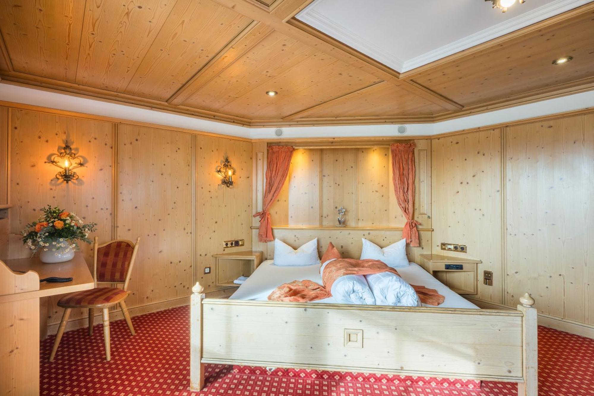 אייזנברג Landhotel Gockelwirt מראה חיצוני תמונה