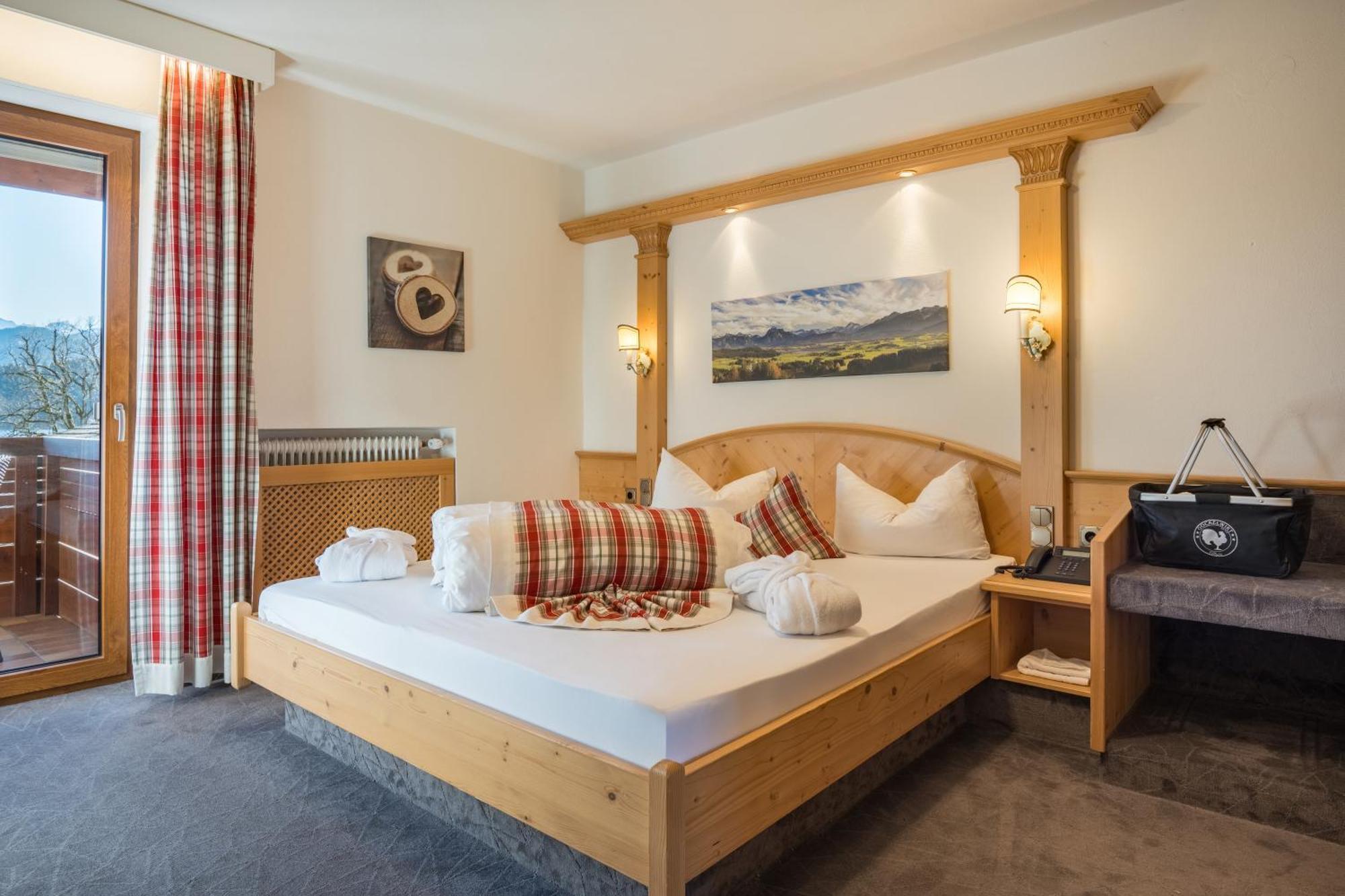 אייזנברג Landhotel Gockelwirt מראה חיצוני תמונה